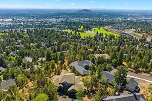 1019 NW Hale Ct, Bend, OR 97703 - Photo 61