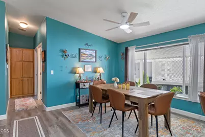 21 Brophy Way #UNIT 18, Shady Cove, OR 97539 - Photo 15