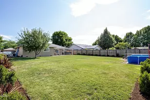 1770 Tanglewood, Medford, OR 97501 - Photo 5