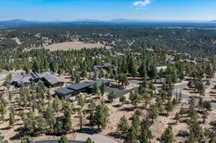 1489 NW Puccoon Ct, Bend, OR 97703 - Photo 67