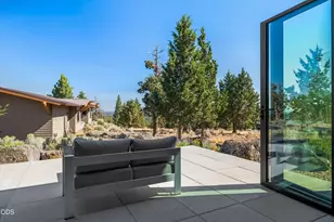 1489 NW Puccoon Ct, Bend, OR 97703 - Photo 53