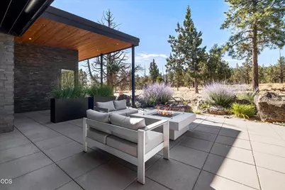 1489 NW Puccoon Court, Bend, OR 97703 - Photo 43