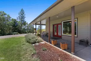 1095 Ingalls Ln, Wilderville, OR 97543 - Photo 25