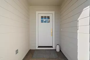 1107 Cascade Dr, Cave Junction, OR 97523 - Photo 7