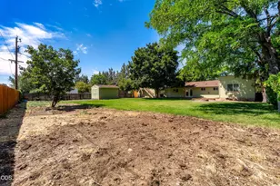 1730 SW Canyon Dr, Redmond, OR 97756 - Photo 57