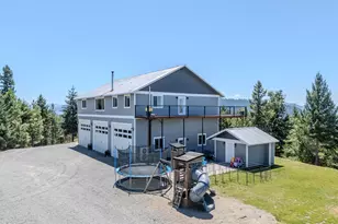 7036 Griffin Ln, Jacksonville, OR 97530 - Photo 5