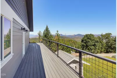 7036 Griffin Lane, Jacksonville, OR 97530 - Photo 39