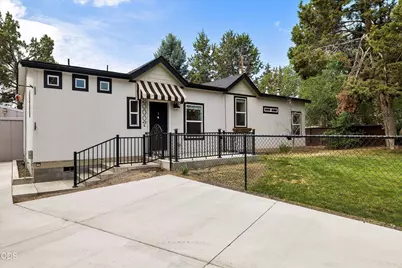 20007 Beaver Lane, Bend, OR 97703 - Photo 3
