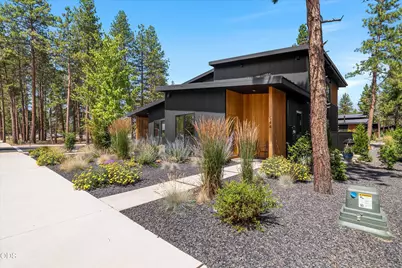 544 W Sisters Park Drive, Sisters, OR 97759 - Photo 1
