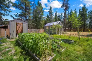17465 Snow Goose Rd, Bend, OR 97707 - Photo 27