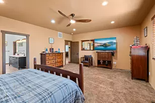 1213 Casino Rd, Medford, OR 97501 - Photo 33