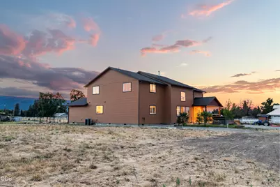 1213 Casino Road, Medford, OR 97501 - Photo 15