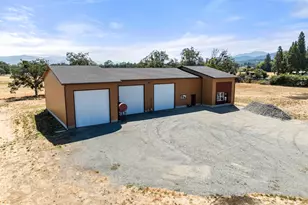 1213 Casino Rd, Medford, OR 97501 - Photo 21