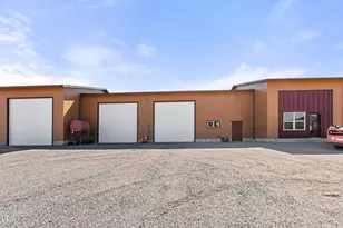 1213 Casino Rd, Medford, OR 97501 - Photo 19