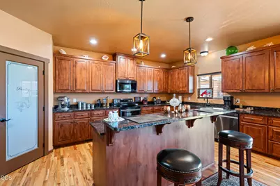 1213 Casino Road, Medford, OR 97501 - Photo 45