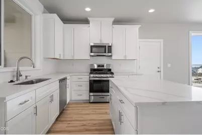 1178 W Ridge Drive #112, Klamath Falls, OR 97601 - Photo 9
