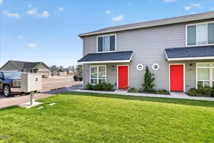 180 Northridge Terrace, Medford, OR 97501 - Photo 1