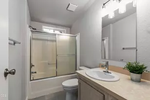 19493 Buck Canyon Rd, Bend, OR 97702 - Photo 17