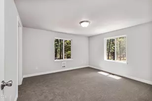 19493 Buck Canyon Rd, Bend, OR 97702 - Photo 11