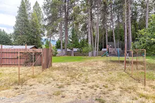 388 Genverna Glen, Grants Pass, OR 97527 - Photo 39