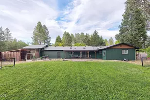 388 Genverna Glen, Grants Pass, OR 97527 - Photo 37