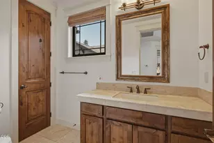 1299 NW Ogden Ave, Bend, OR 97703 - Photo 21