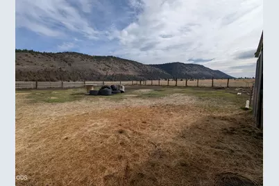 29277 Highway 97 N, Chiloquin, OR 97624 - Photo 21