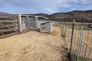 29277 Hwy 97 N, Chiloquin, OR 97624 - Photo 25