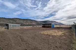 29277 Hwy 97 N, Chiloquin, OR 97624 - Photo 19