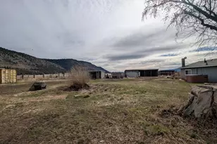 29277 Hwy 97 N, Chiloquin, OR 97624 - Photo 29