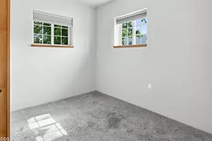 29277 Hwy 97 N, Chiloquin, OR 97624 - Photo 11