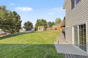 2348 James Martin Ct, Klamath Falls, OR 97601 - Photo 27