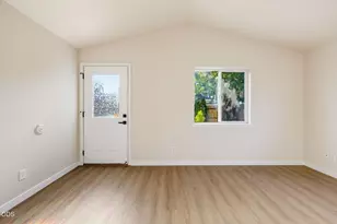 609 Allison Way, Medford, OR 97501 - Photo 21