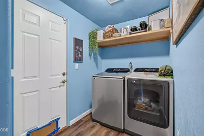 1401 Andrew Drive, Medford, OR 97501 - Photo 17