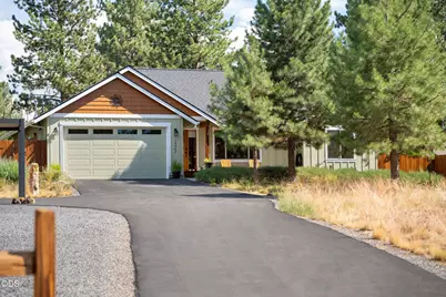 19563 Apache Road, Bend, OR 97702 - Photo 1