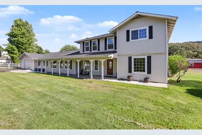 6575 Old Stage Road, Central Point, OR 97502 - Photo 1
