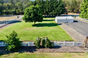 6575 Old Stage Rd, Central Point, OR 97502 - Photo 53