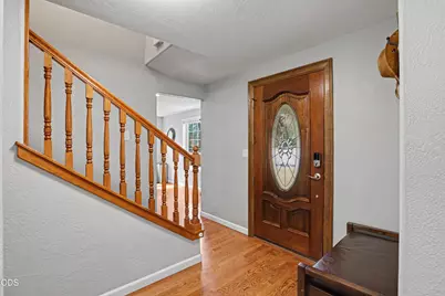 6575 Old Stage Road, Central Point, OR 97502 - Photo 5