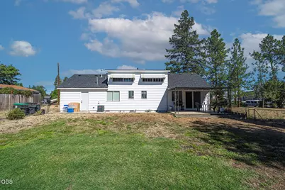 225 Cheryl Lane, Phoenix, OR 97535 - Photo 37