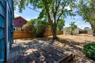 237 SW 9th St, Redmond, OR 97756 - Photo 33