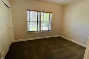 20653 Foxborough Ln, Bend, OR 97702 - Photo 9