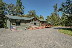 1800 Lampman Rd, Gold Hill, OR 97525 - Photo 51