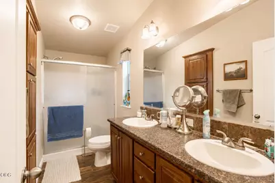 1800 Lampman Road, Gold Hill, OR 97525 - Photo 9