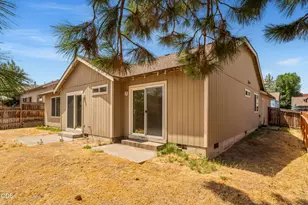 1950 SW 36th St, Redmond, OR 97756 - Photo 27