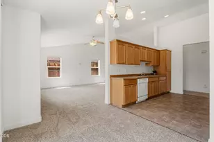 1950 SW 36th St, Redmond, OR 97756 - Photo 11