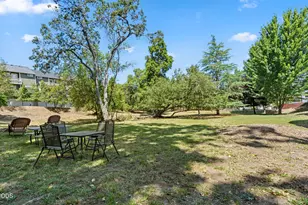 2277 Siskiyou Blvd, Ashland, OR 97520 - Photo 25