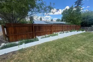 5215 Summit St, Klamath Falls, OR 97603 - Photo 41