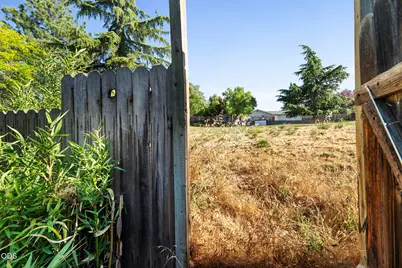304 Clinton Street, Ashland, OR 97520 - Photo 35