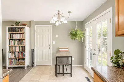 45 Ashley Place, Central Point, OR 97502 - Photo 5