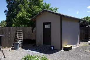 1020 Bismark St, Klamath Falls, OR 97601 - Photo 53